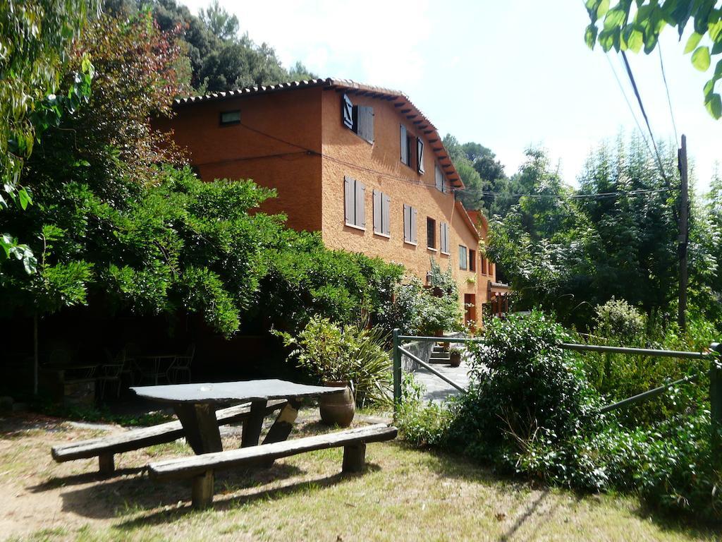 Hostal L'Ou De Reig มอนต์เซนีย์ ภายนอก รูปภาพ
